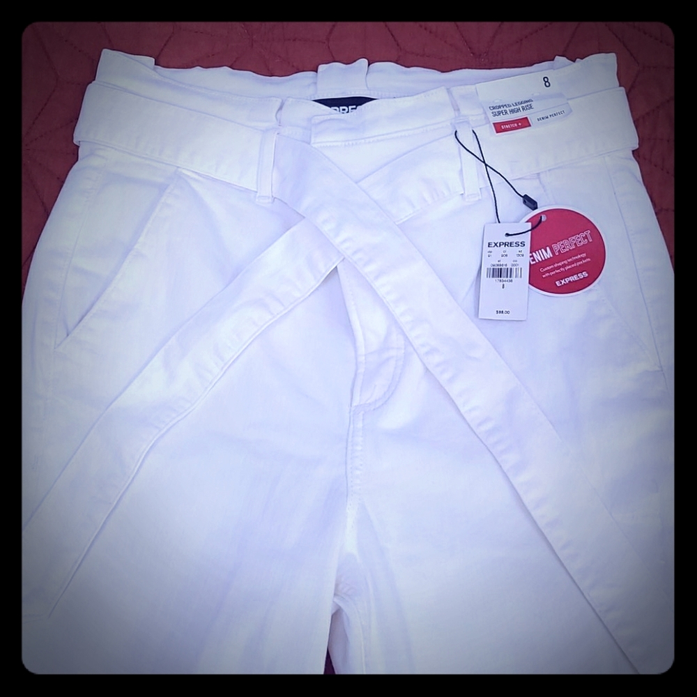 White Cropped Leggings